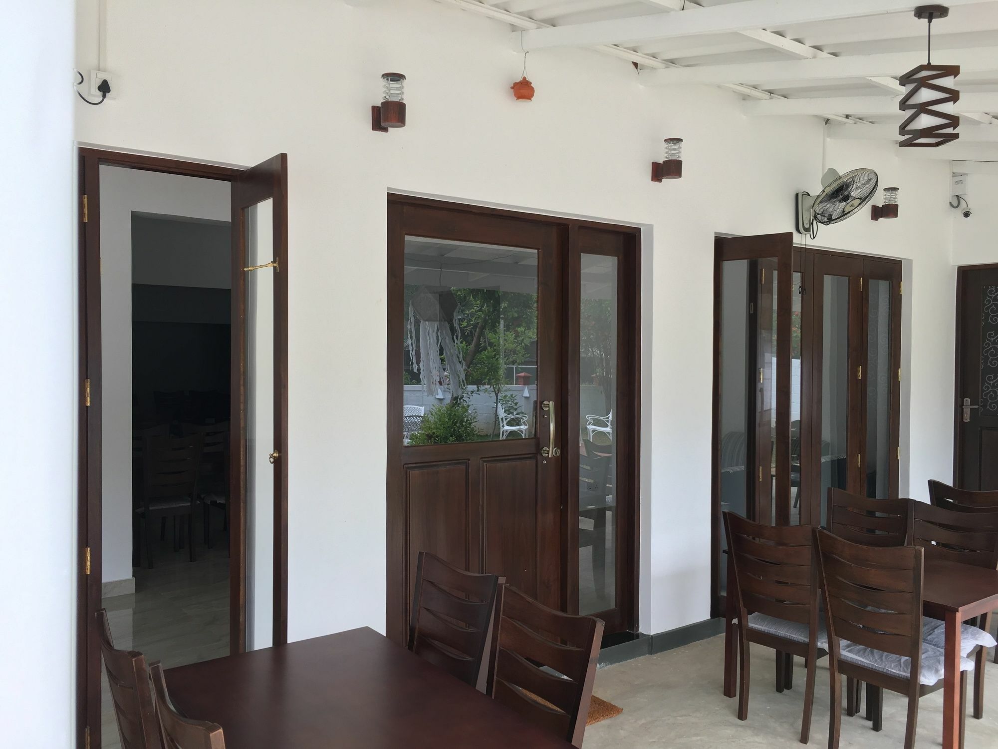 Lavonka Tourist Rest Otel Anuradhapura Dış mekan fotoğraf