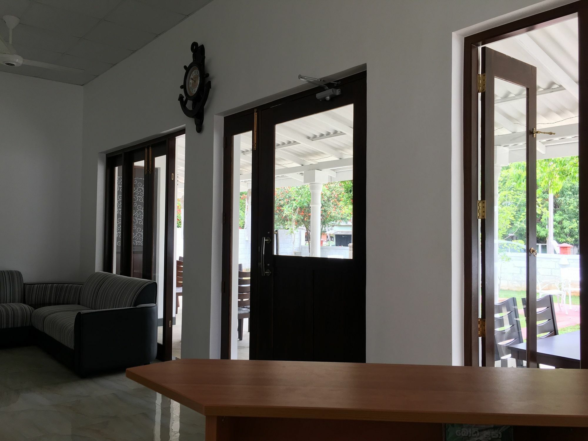Lavonka Tourist Rest Otel Anuradhapura Dış mekan fotoğraf