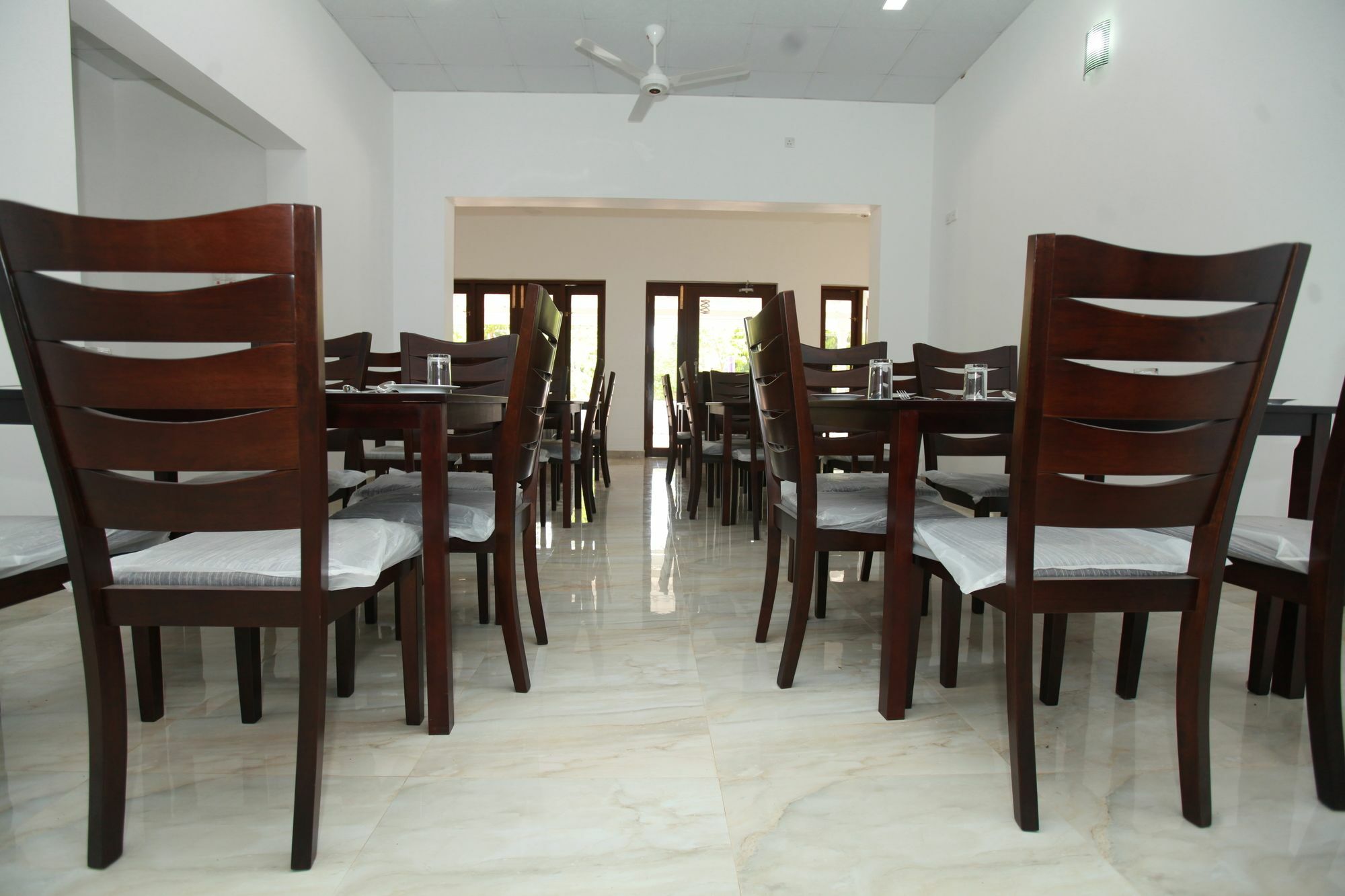 Lavonka Tourist Rest Otel Anuradhapura Dış mekan fotoğraf
